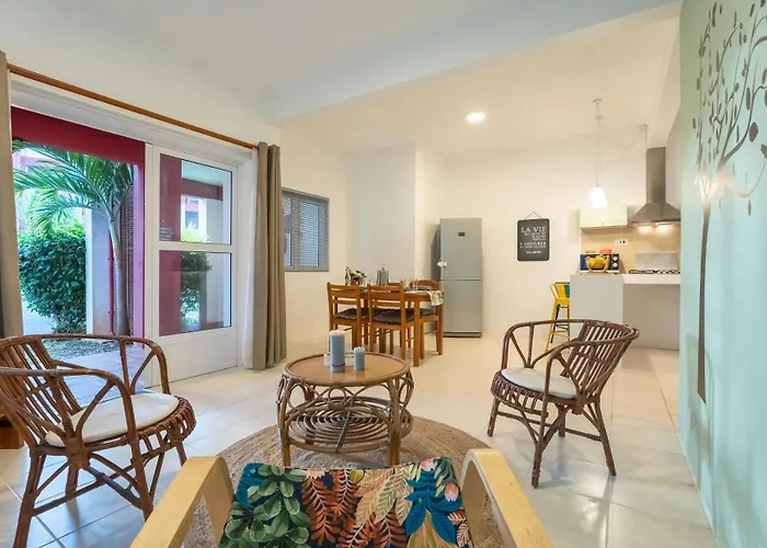 Appartement - A 300M De La Mer